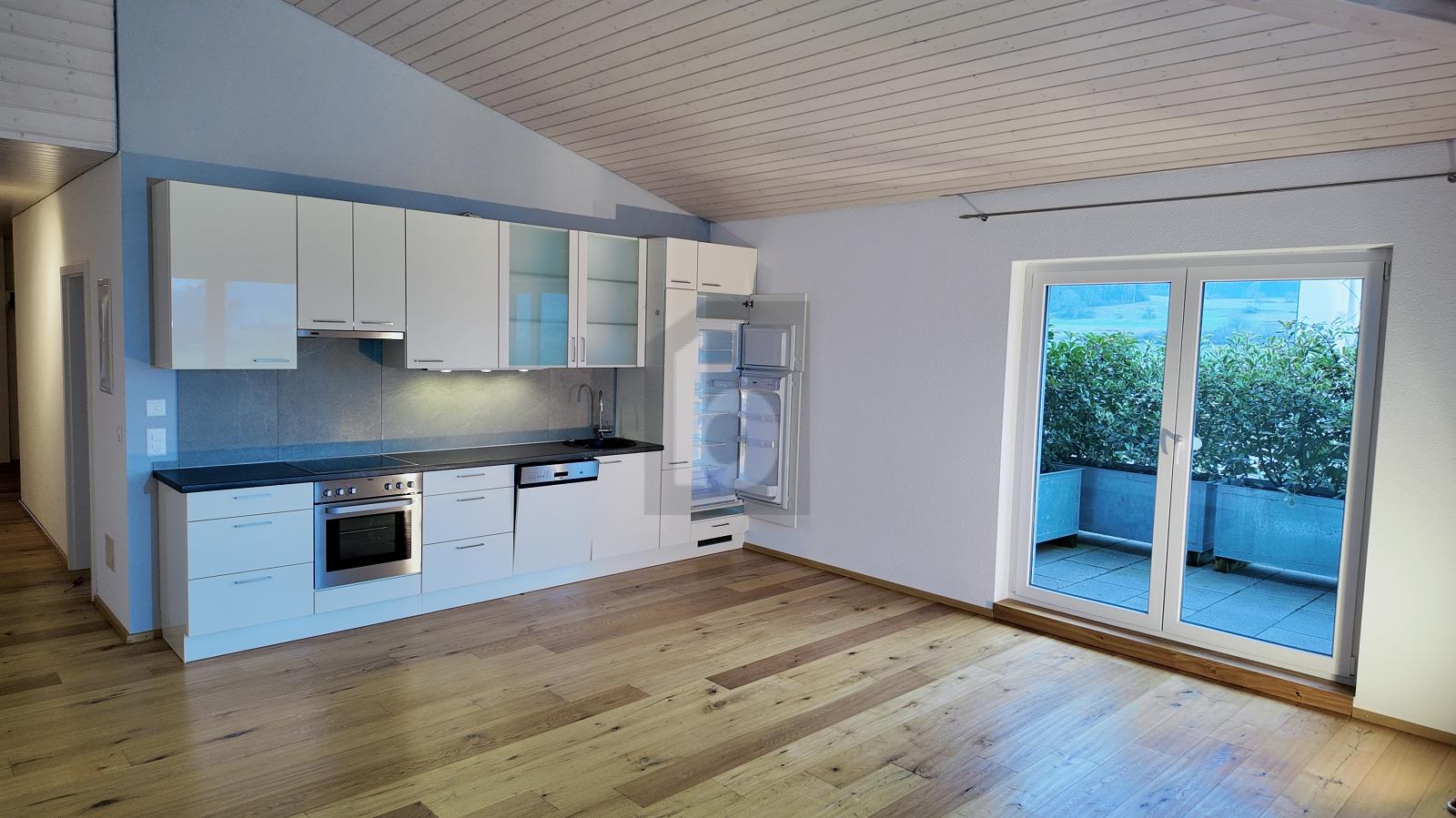 HELL UND GROSSZÜGIG - 3