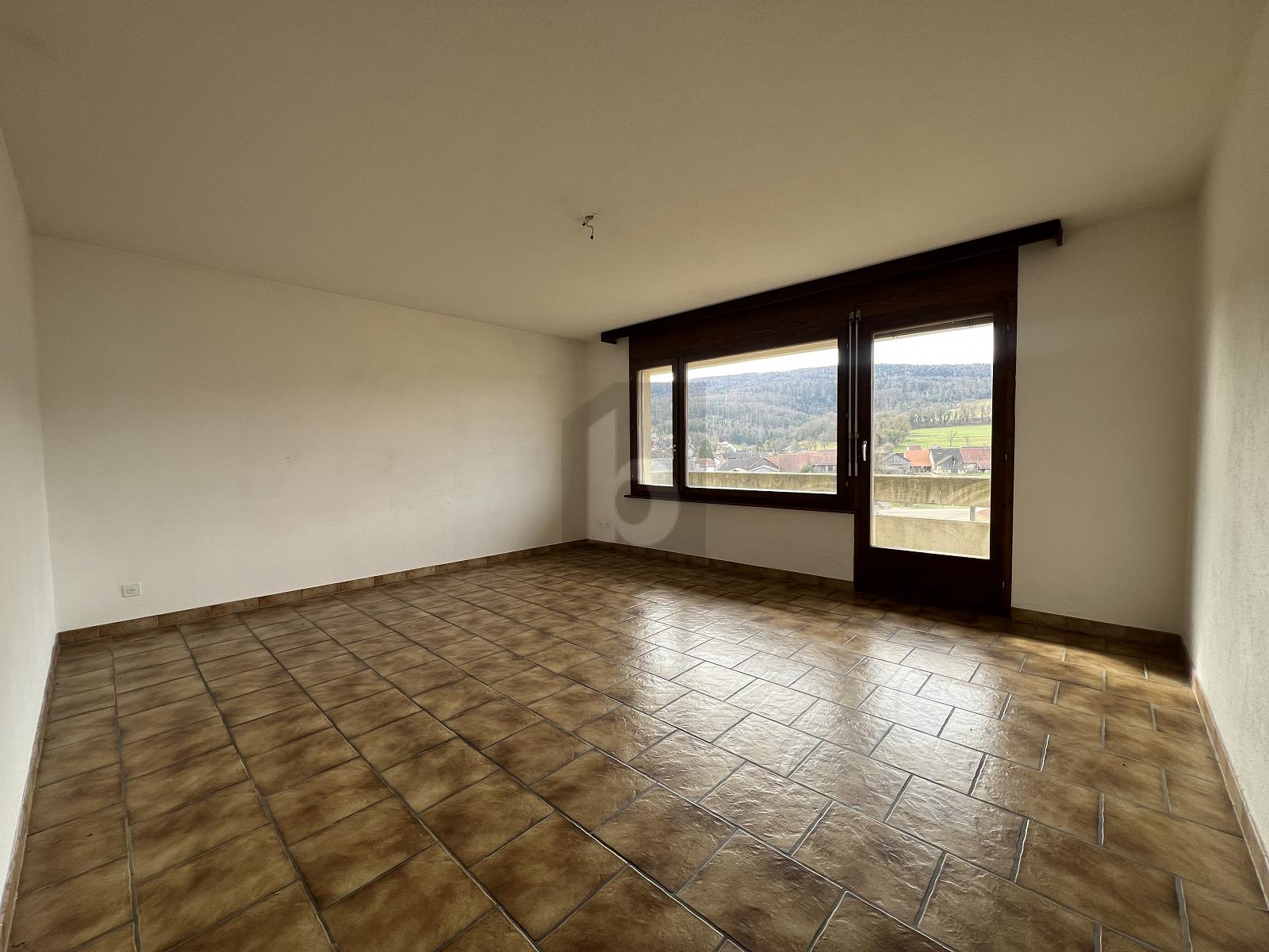 APPARTEMENT PRATIQUE ET LUMINEUX À CHEVENEZ - 3