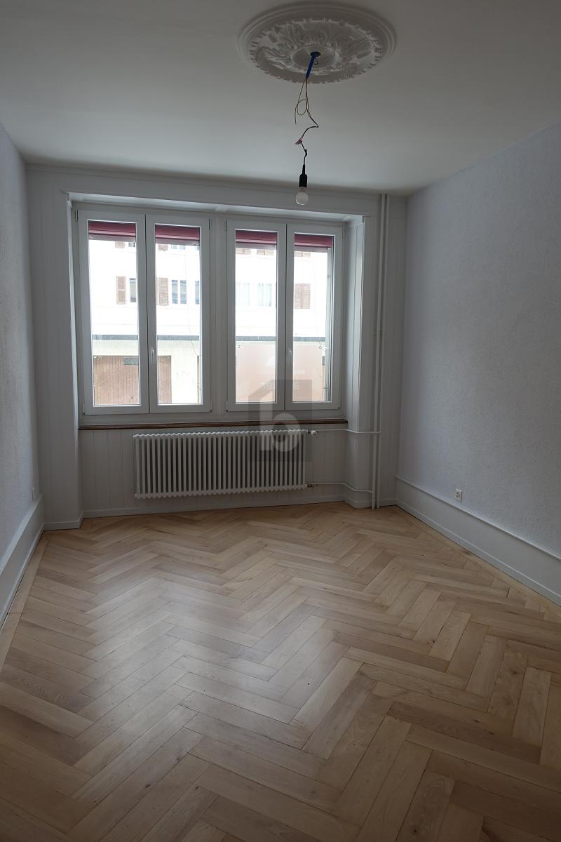 DANS UN QUARTIER TRANQUILLE PROCHE DU CENTRE - 2