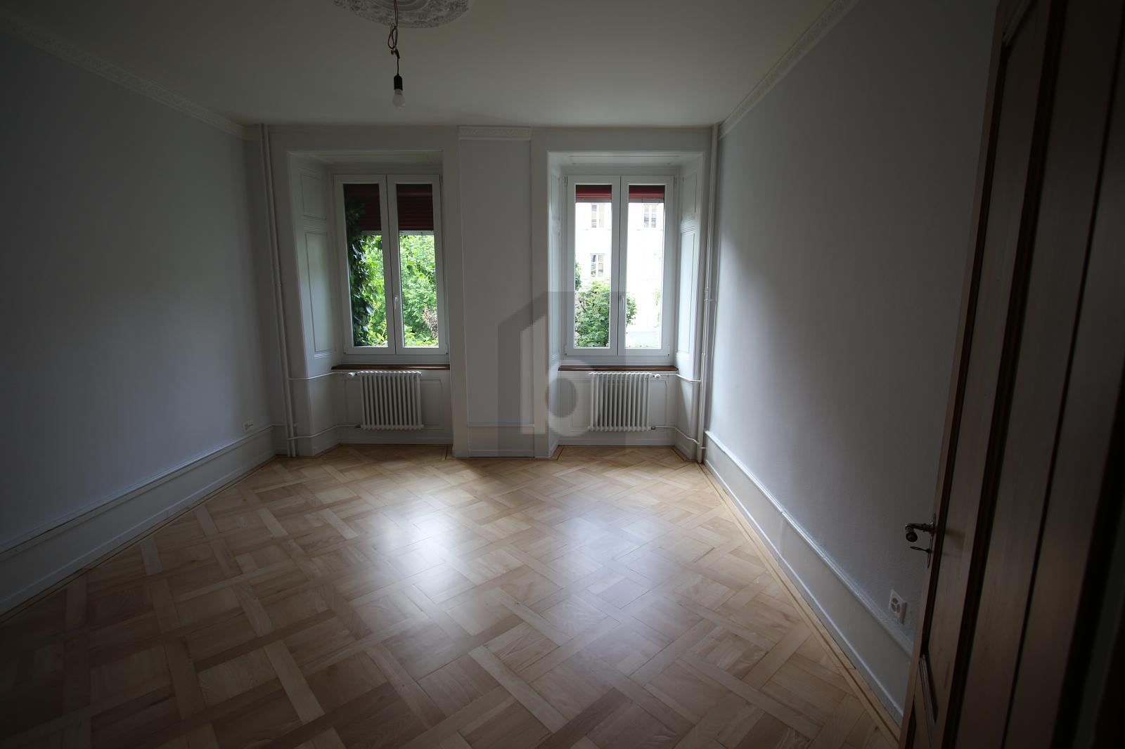 DANS UN QUARTIER TRANQUILLE PROCHE DU CENTRE - 3