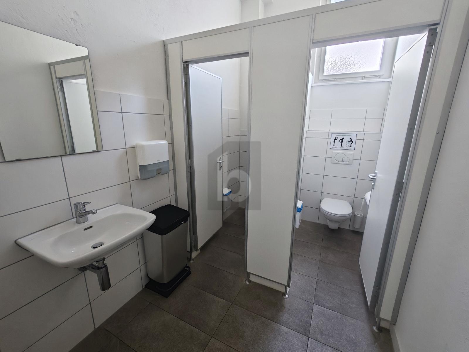 GROSS, VIELFÄLTIG NUTZBAR, AN ZENTRALER LAGE - 2