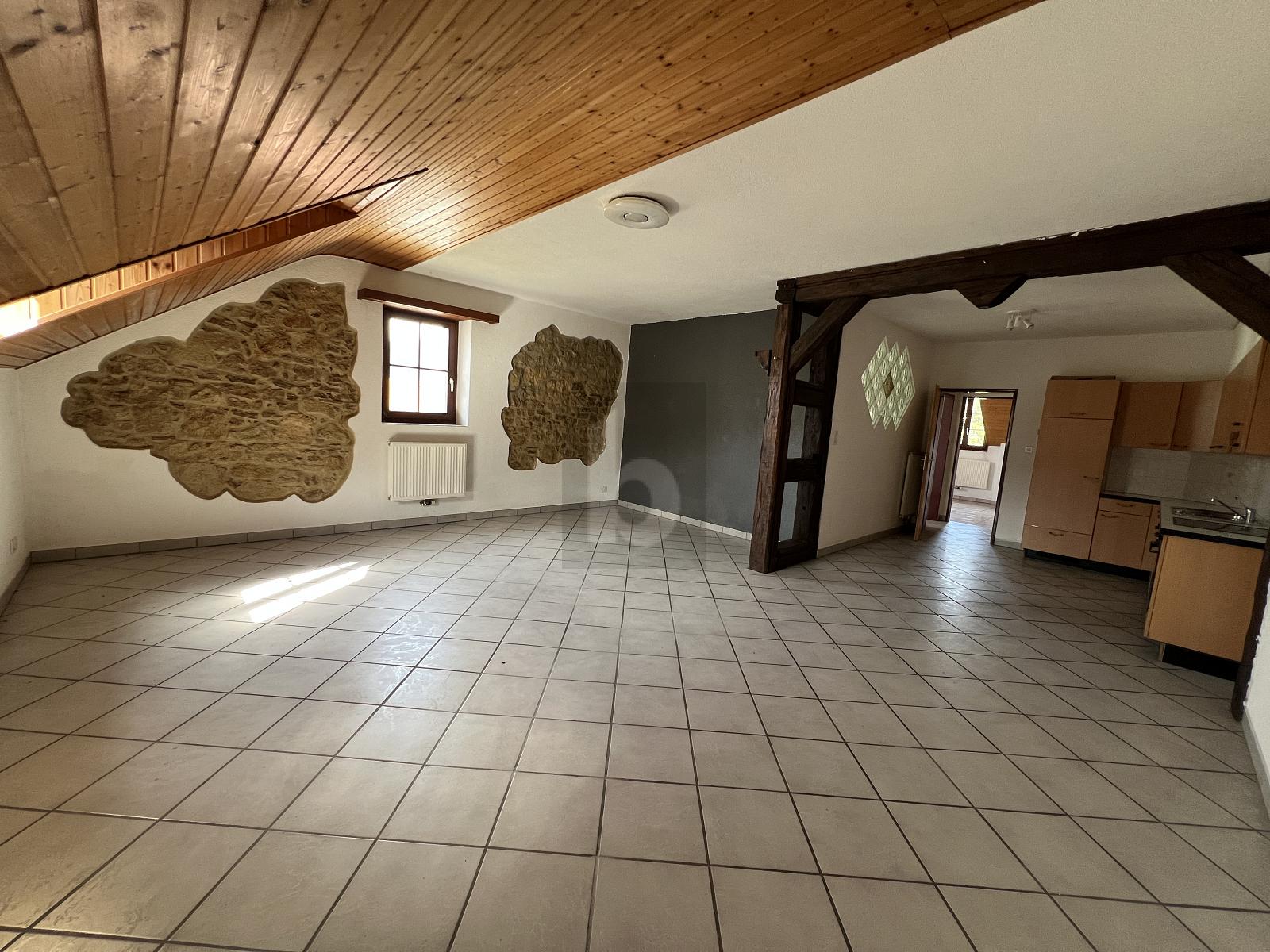 UN LUMINEUX ET LOYER ATTRACTIF - 0