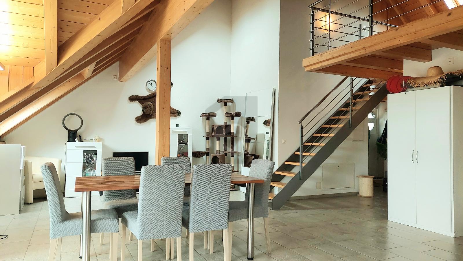 GROSSZÜGIG UND CHARMANT MIT GALERIE - 1