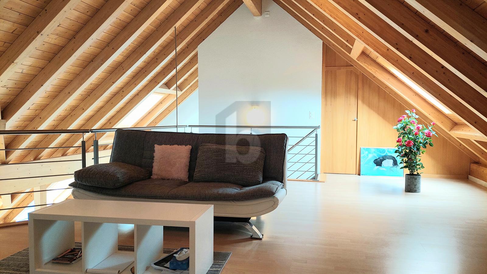 GROSSZÜGIG UND CHARMANT MIT GALERIE - 3