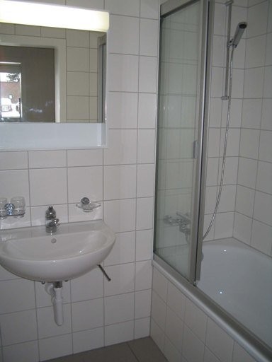 Helle Dachwohnung mit Balkon - 5