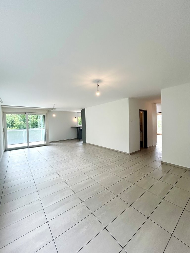 À saisir ! Magnifique appartement au centre-ville de Sion ! - 4