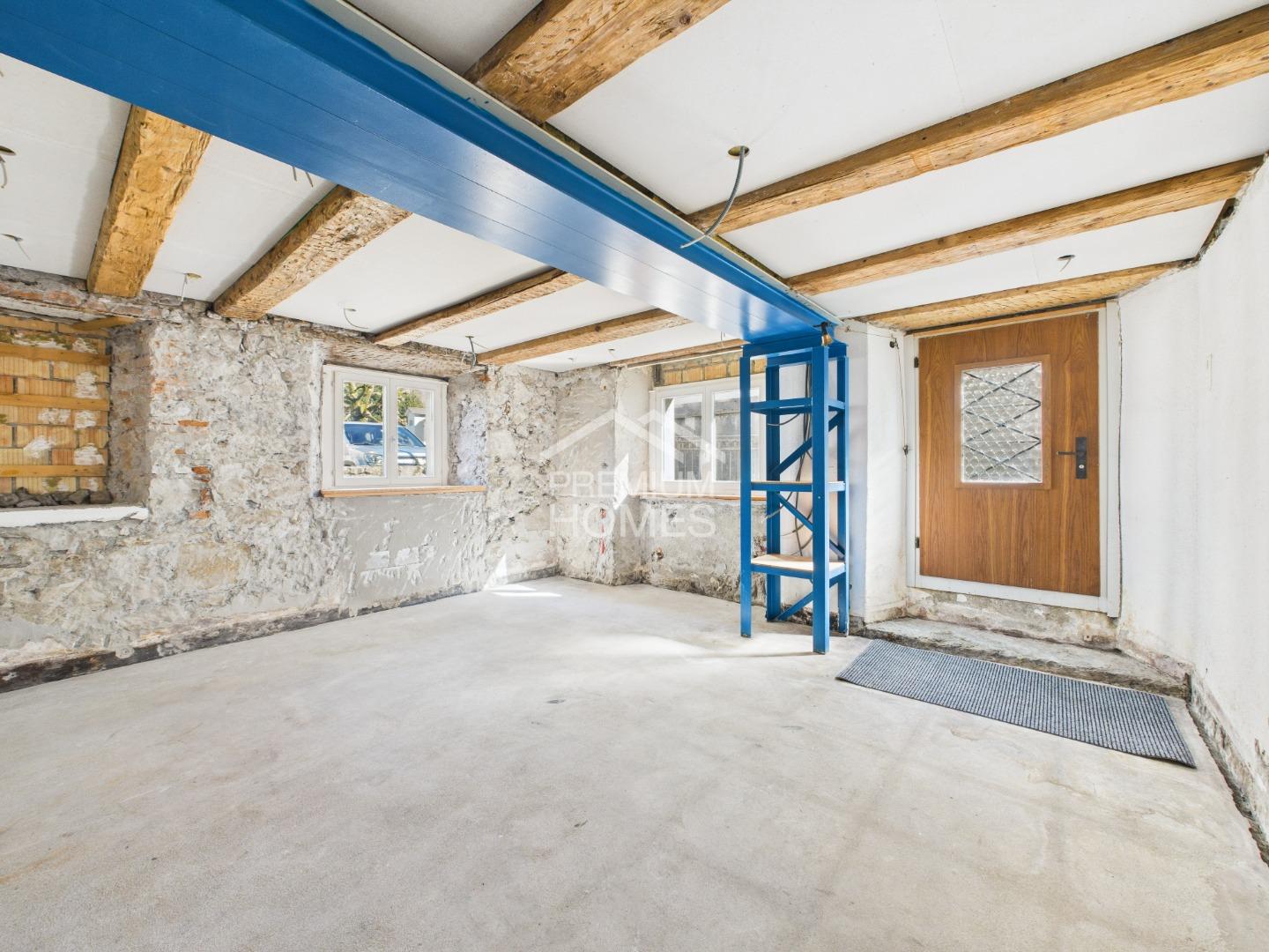 Sanierungsbedürftige Liegenschaft voller Möglichkeiten im Zentrum - 9