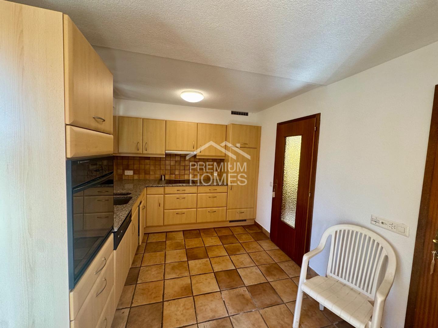 Einfamilienhaus mit Baubewilligung und Projekt - 2