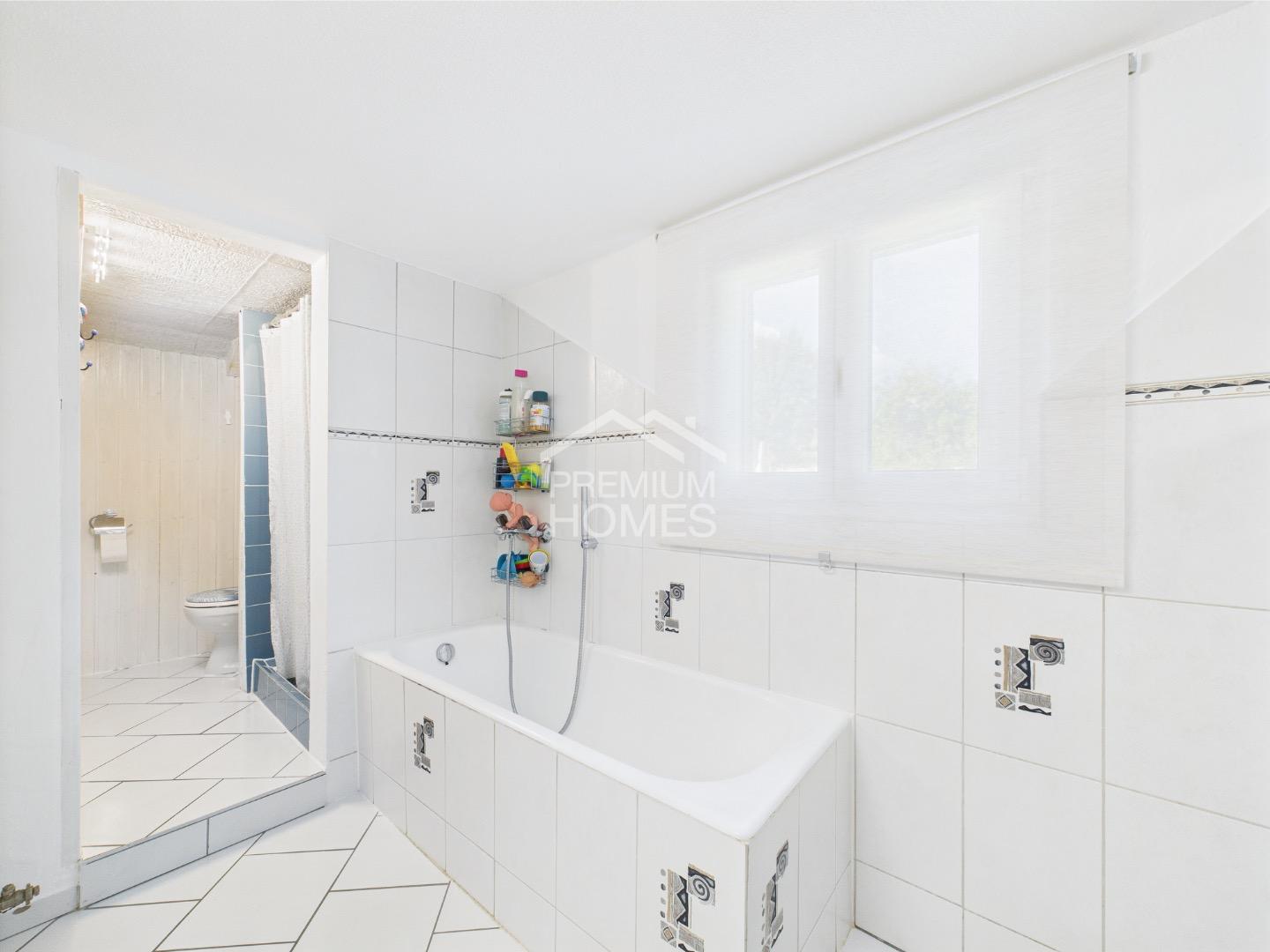 Licht, Raum und Ruhe ? Zweifamilienhaus mit Potenzial - 8