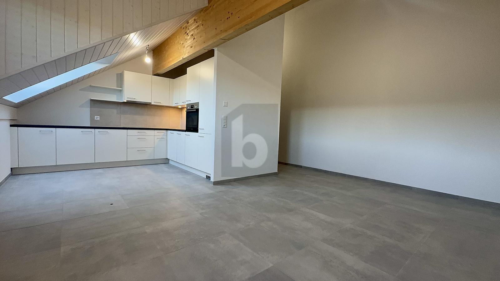 EN PLEIN CENTRE DU VILLAGE - NEUF - 0