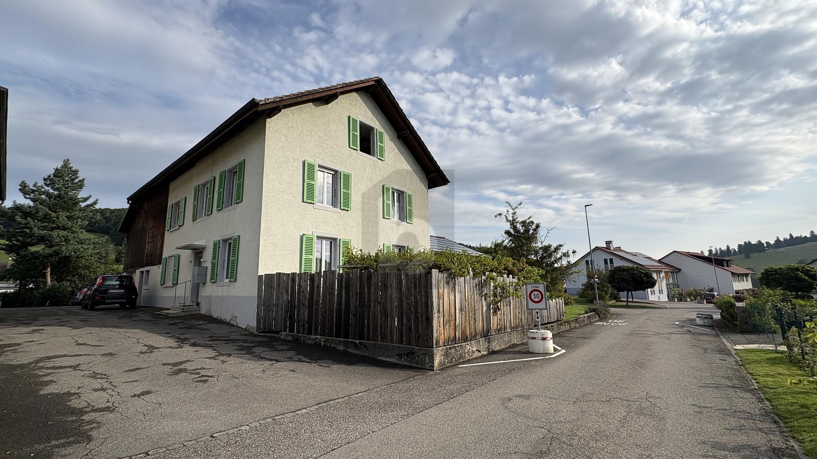 CHARMANTE MAISON AU CALME PROCHE DE LA NATURE - 0