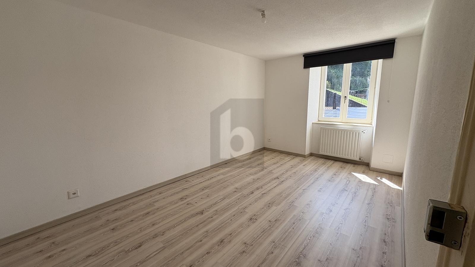 PROCHE DE LA GARE ET DES COMMERCES - 2