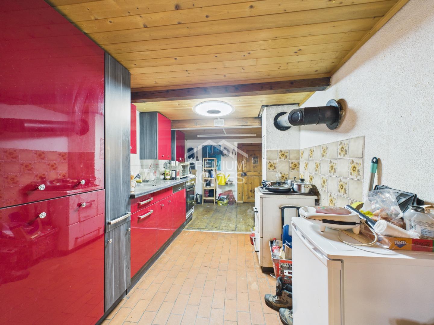 Ferienchalet mit vielseitigem Potenzial - 2