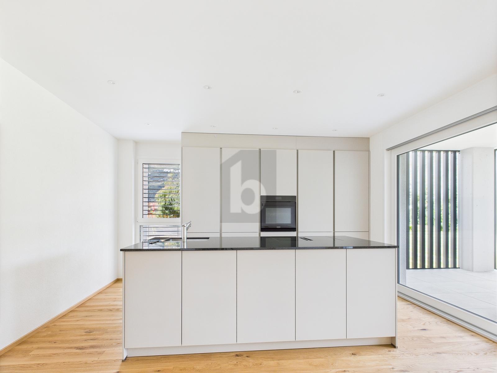 MODERN MIT VIEL WOHNRAUM - 3