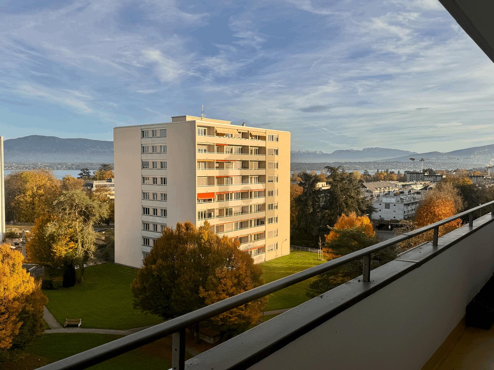 SITUATION IDÉALE AVEC BALCON ET VUE DÉGAGÉE - 0