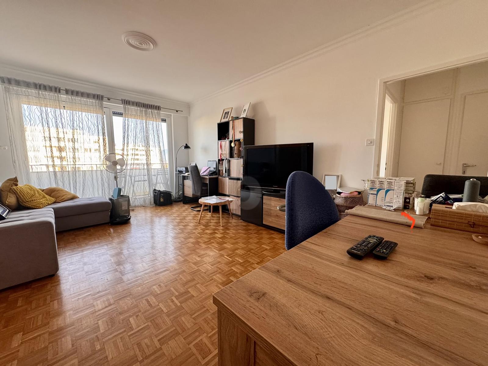 SITUATION IDÉALE AVEC BALCON ET VUE DÉGAGÉE - 1