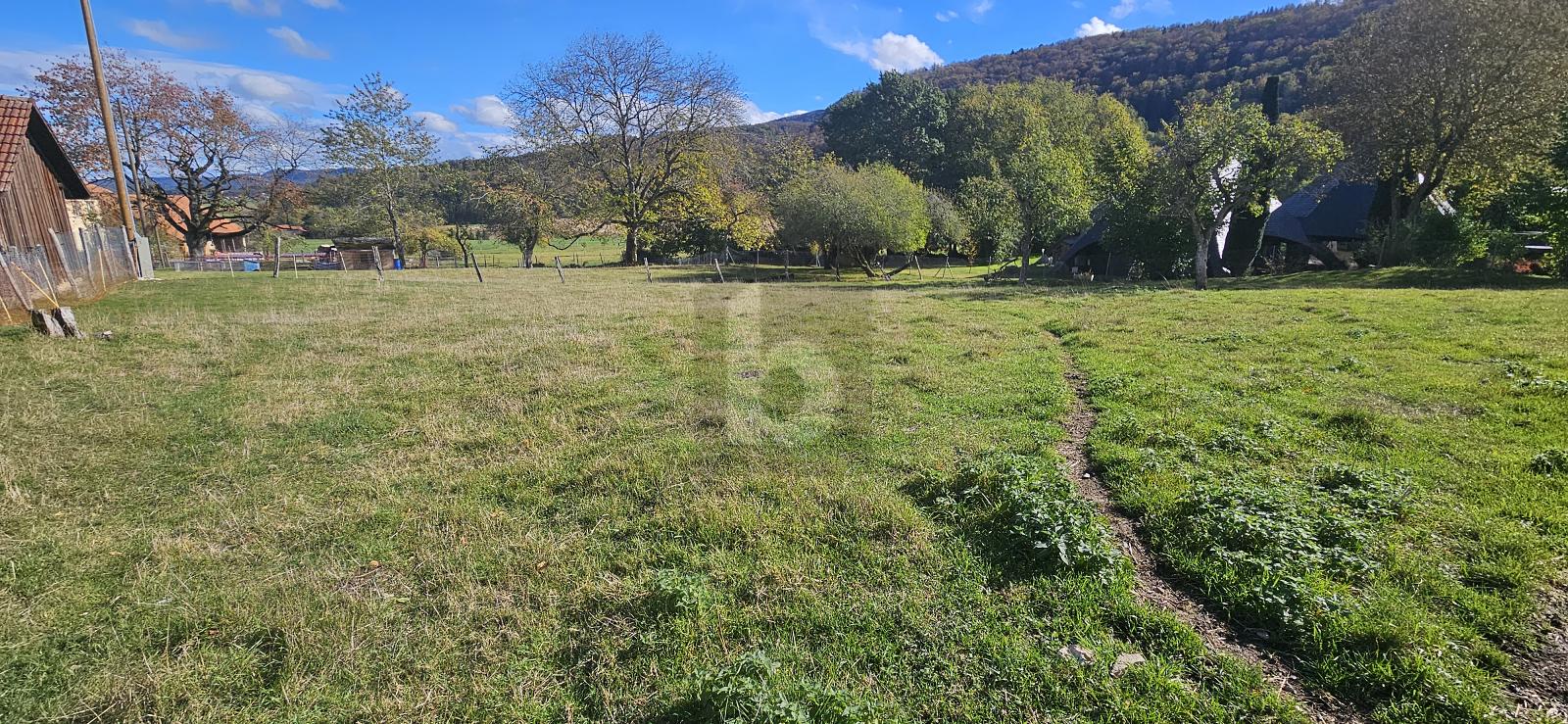 GRAND POTENTIEL SUR UN TERRAIN DE 2400 M² - 0