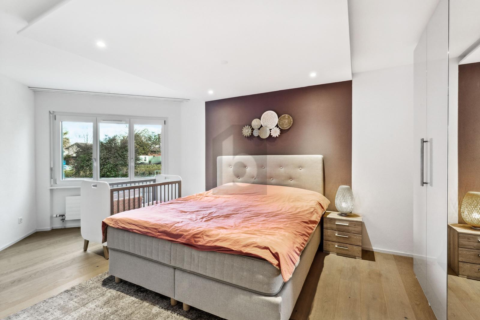 MODERN UND STILVOLL MIT SONNIGER TERRASSE - 3