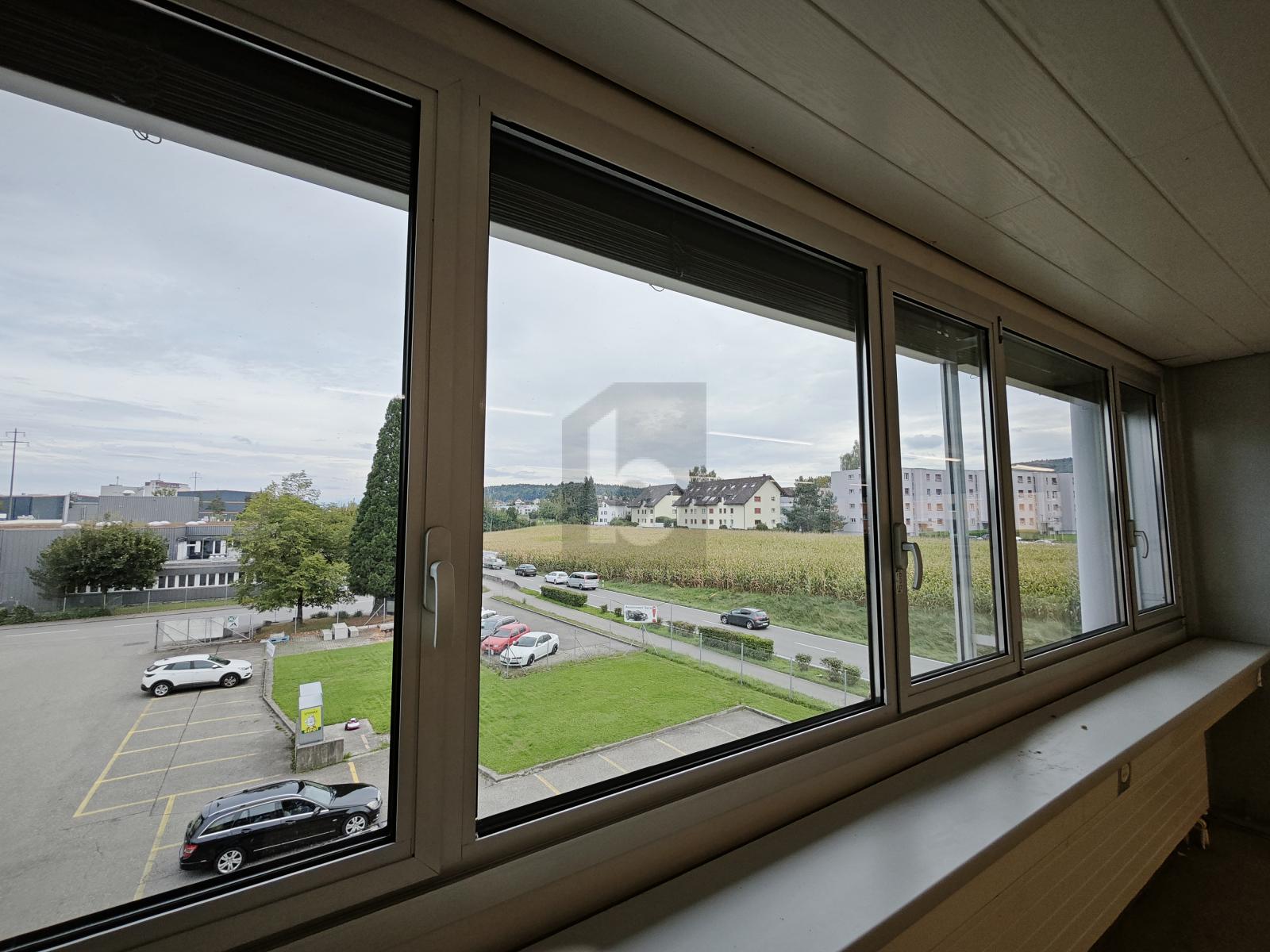 ZENTRAL UND GROSSZÜGIG - 1