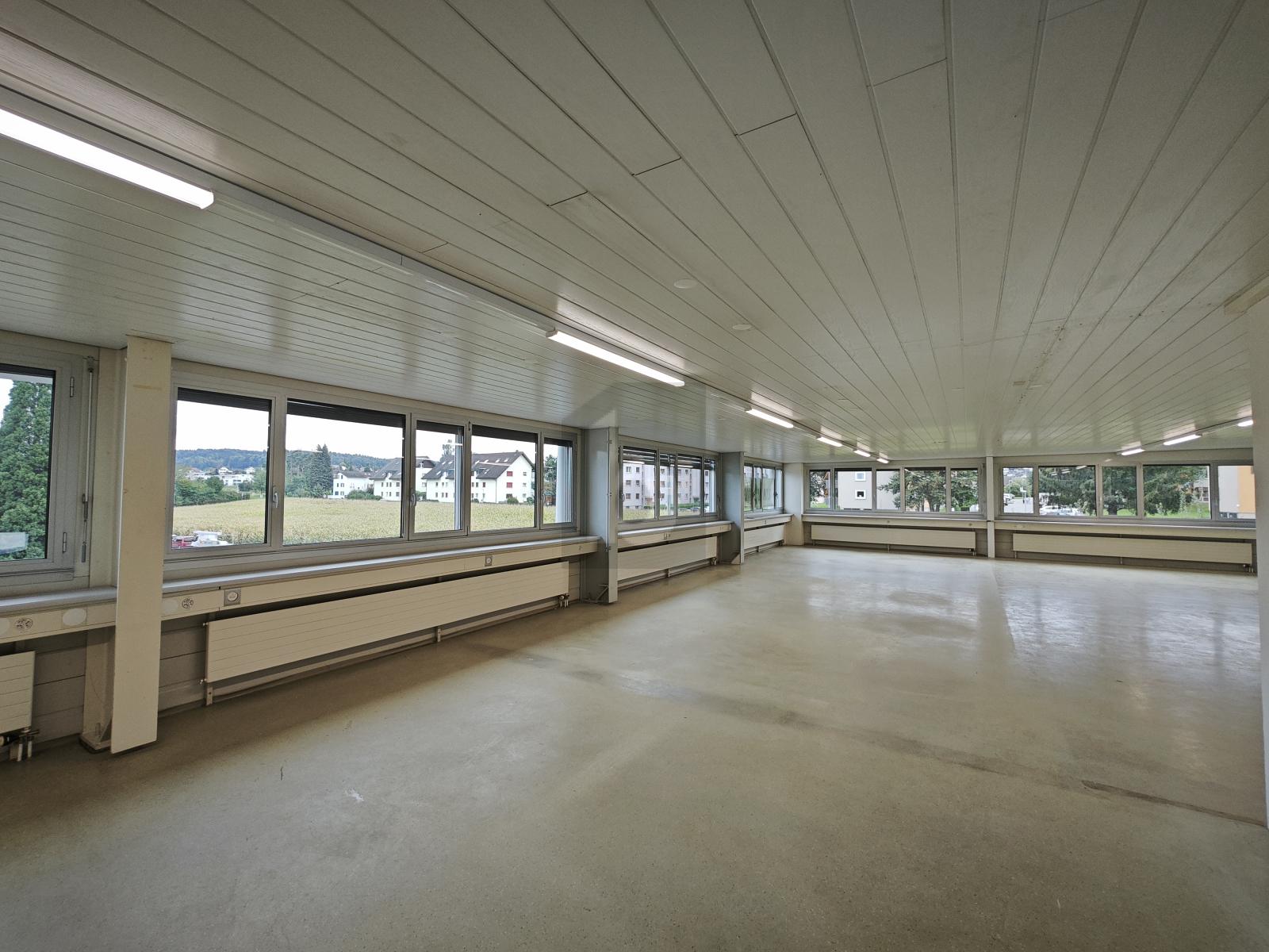 ZENTRAL UND GROSSZÜGIG - 3