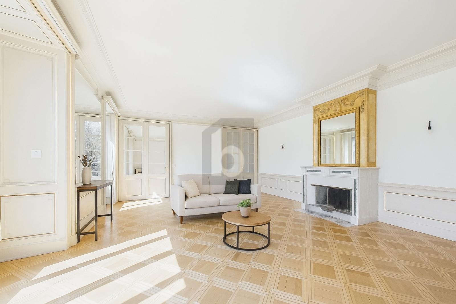 HAUSSMANNIEN ET DE STANDING AVEC VUE À CHAMPEL - 2