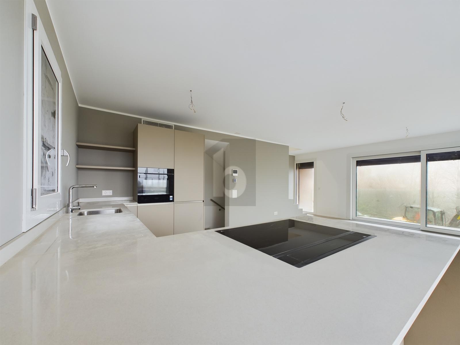 MODERNO E CON GIARDINO - 1