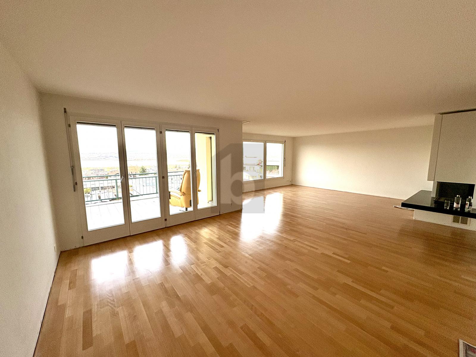 RUHIG, ZENTRAL UND MIT SEESICHT - 1