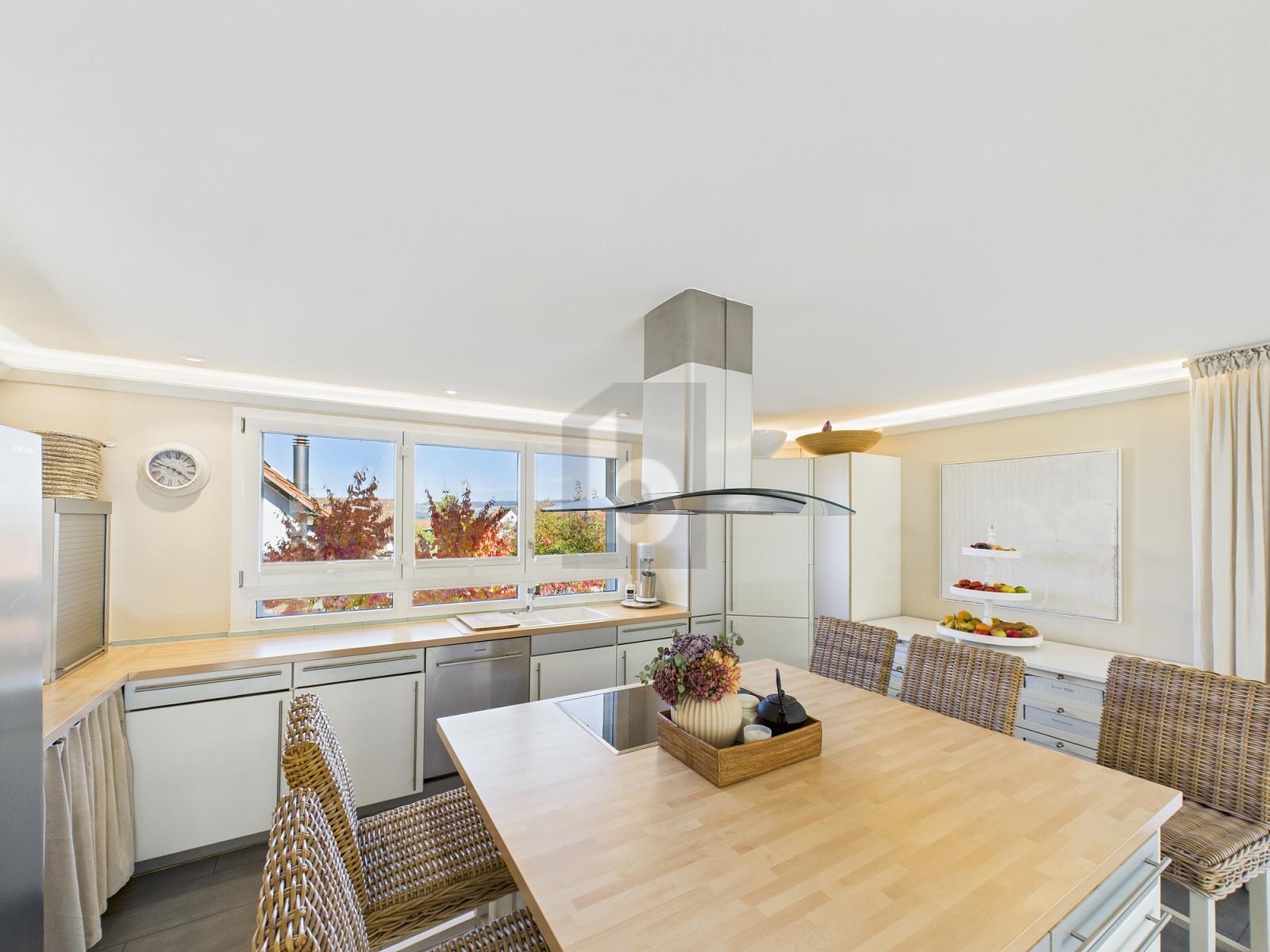 FAMILIENFREUNDLICH MIT GARTEN UND SEEBLICK! - 2