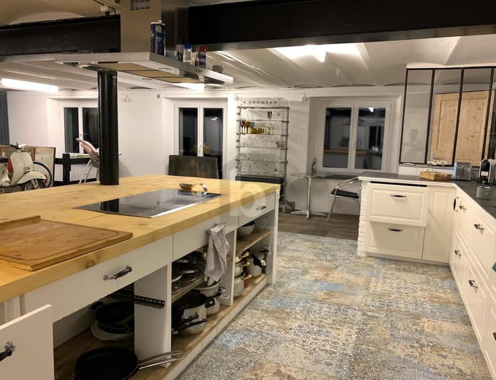 BEAUCOUP D'ESPACE AVEC UN FLAIR D'ARTISTE - 3