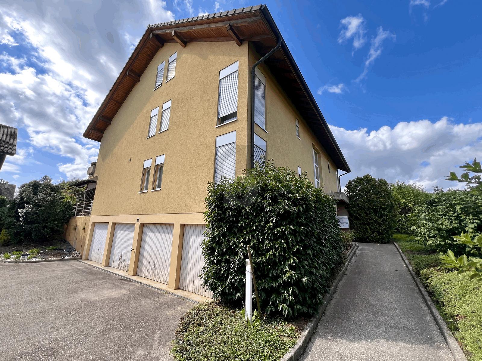 GRAND DUPLEX AVEC BALCON - 0