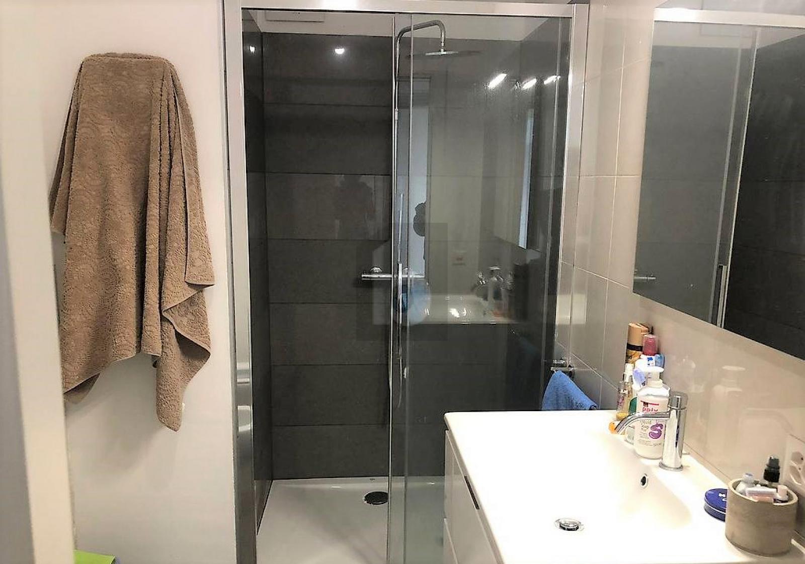 LUMINOSO E MODERNO - 2