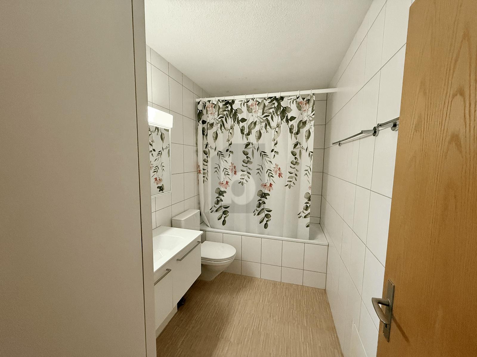 GEMÜTLICH MIT BALKON - 2