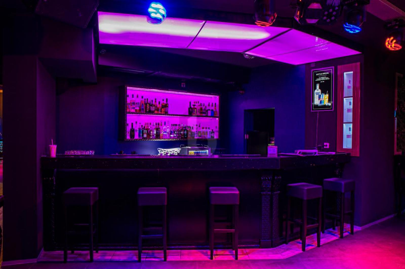 TRAUMHAFTER CLUB IN BESTER INNENSTADTLAGE - 1