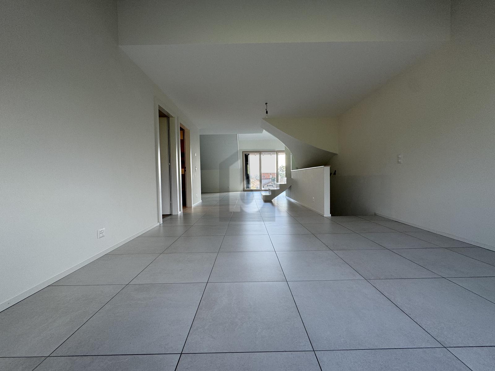 DUPLEX MODERNE DE HAUT STANDING AVEC VUE LAC - 2