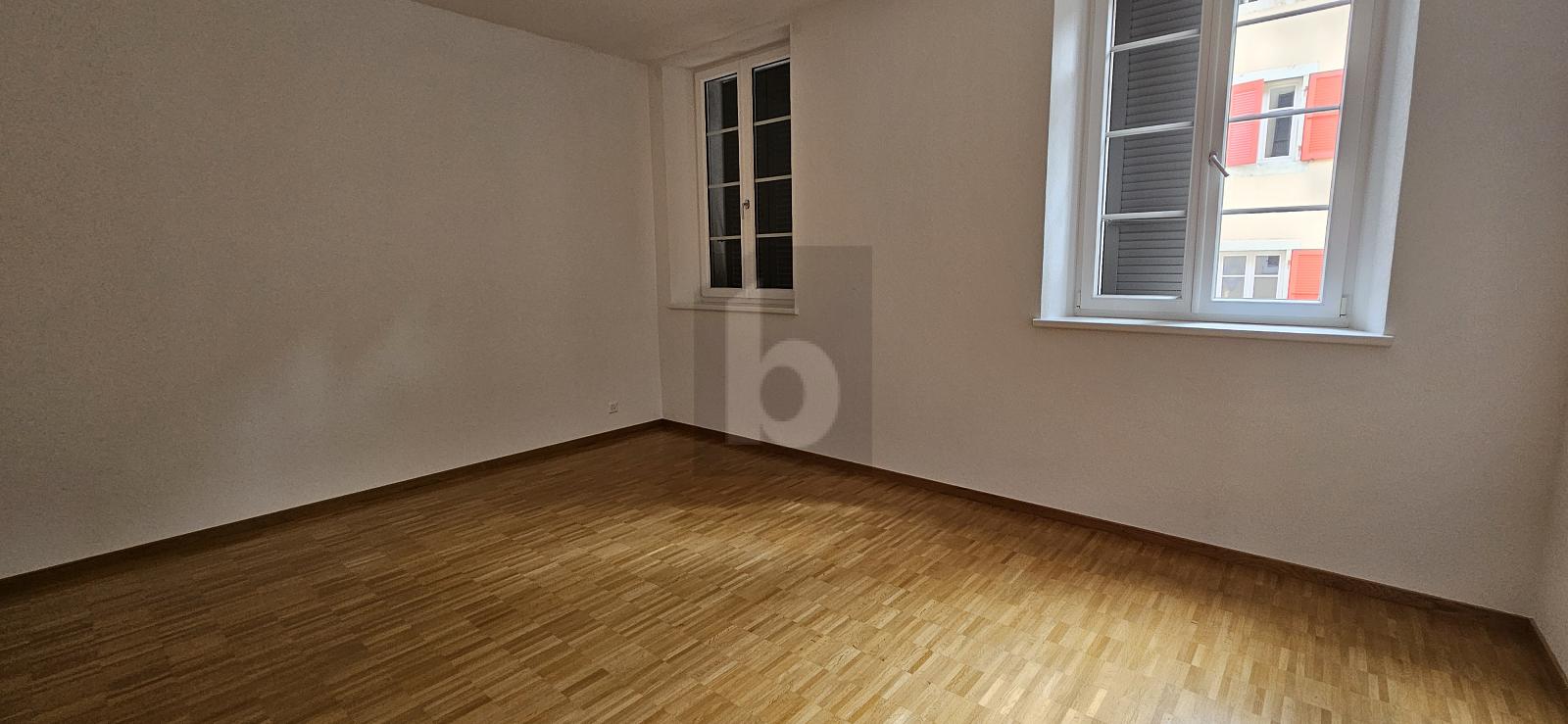 PROCHE DU CENTRE VILLE - 2