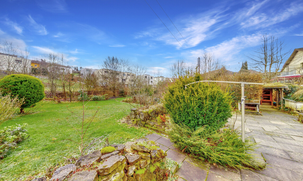 Detached Family Home on 1,135 m² Plot in a Quiet Location - 2