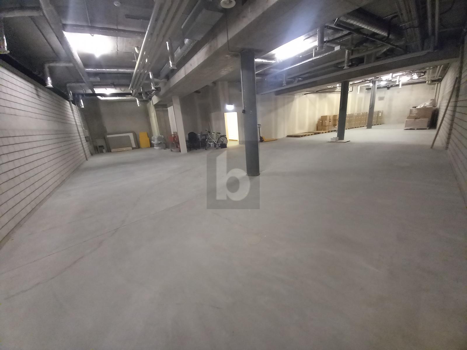 LAGERRAUM AN TOP STANDORT - 4