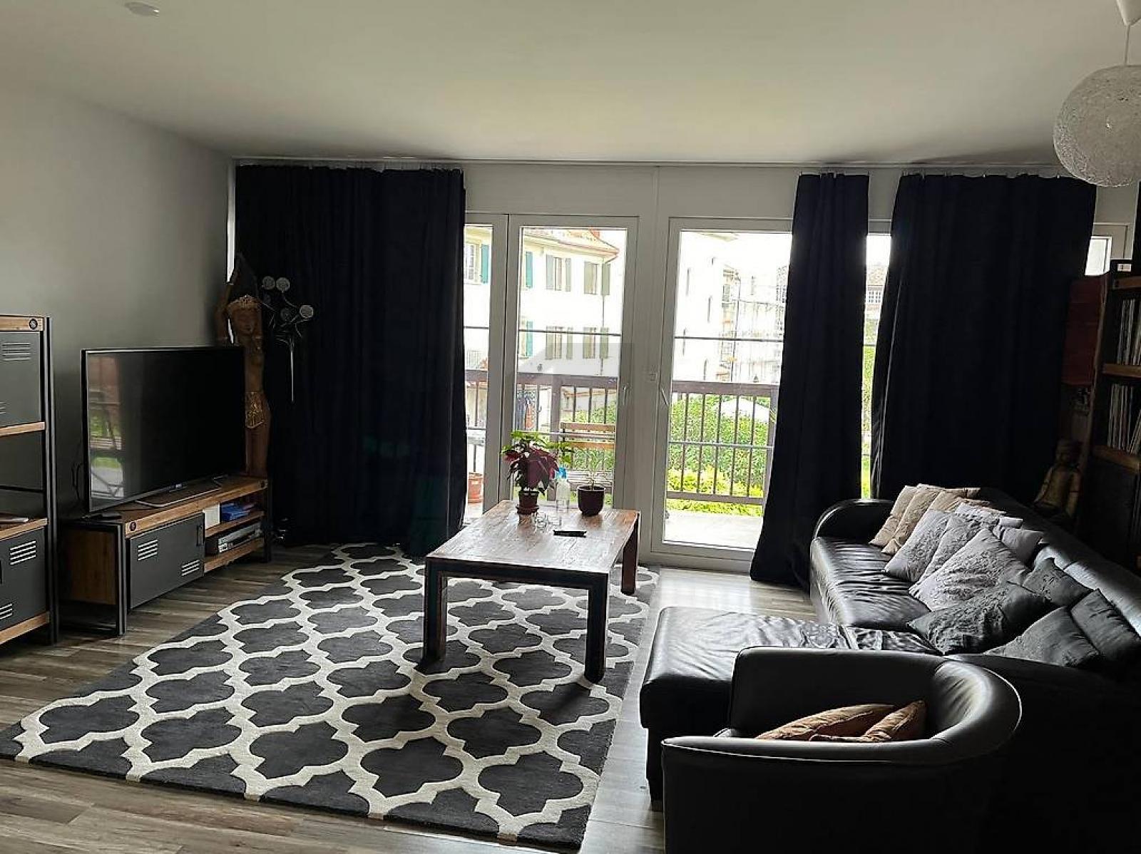 DUPLEX SPLENDIDE AVEC VUE SUR LE LAC - 1