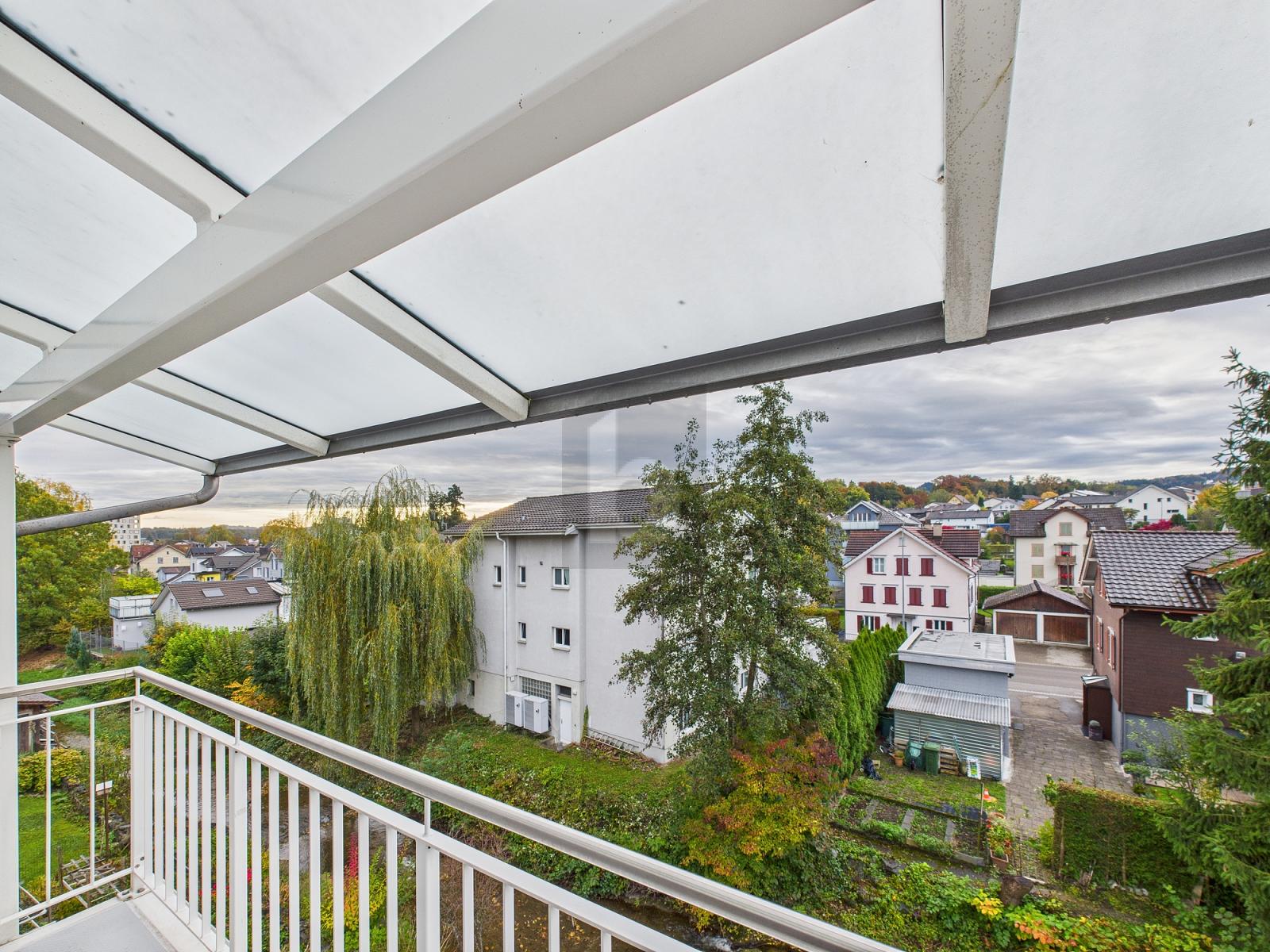 ZENTRAL, NATURNAH MIT GROSSER KÜCHE - 0