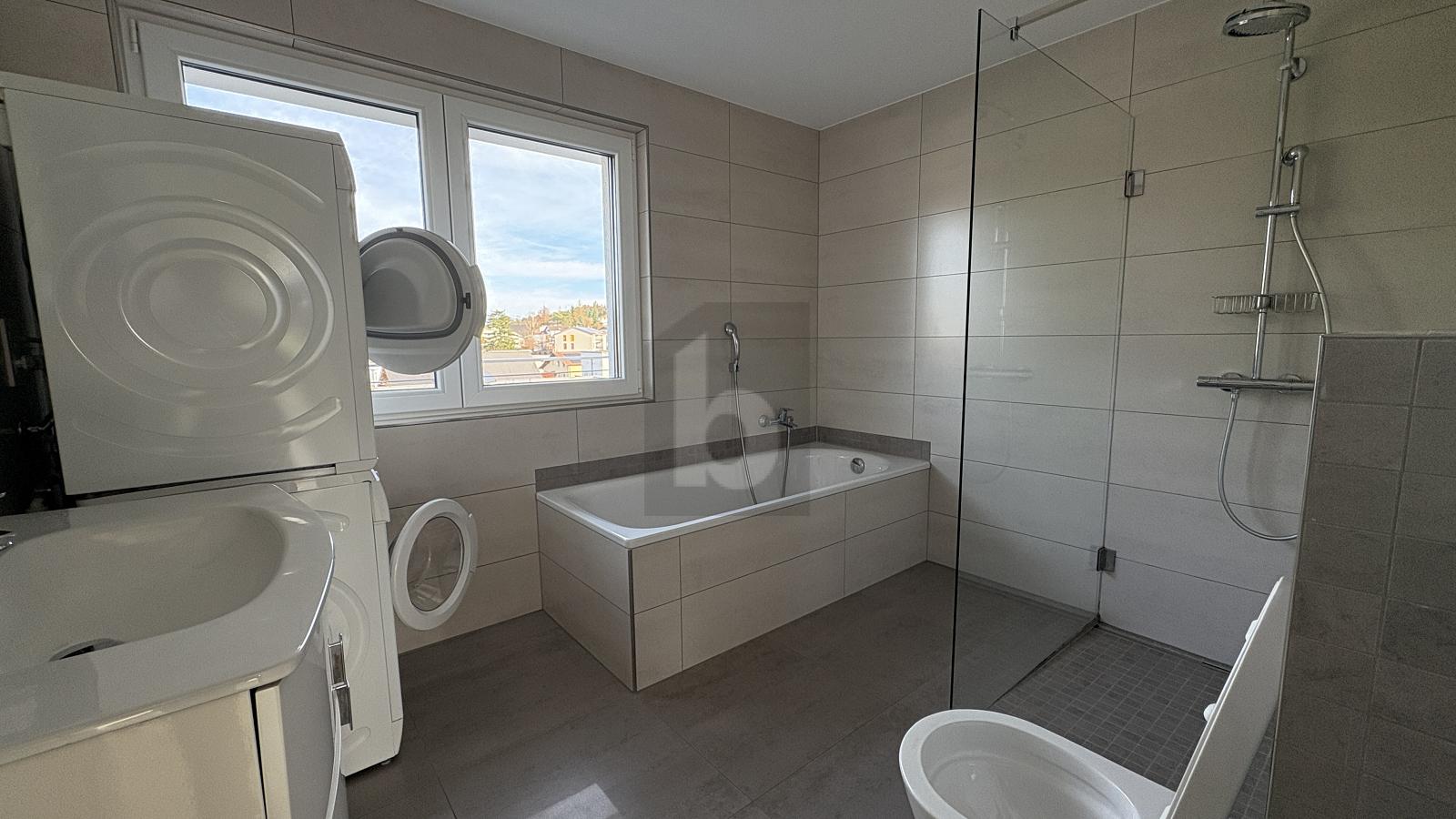 MAGNIFIQUE ATTIQUE AVEC VUE PANORAMIQUE - 3