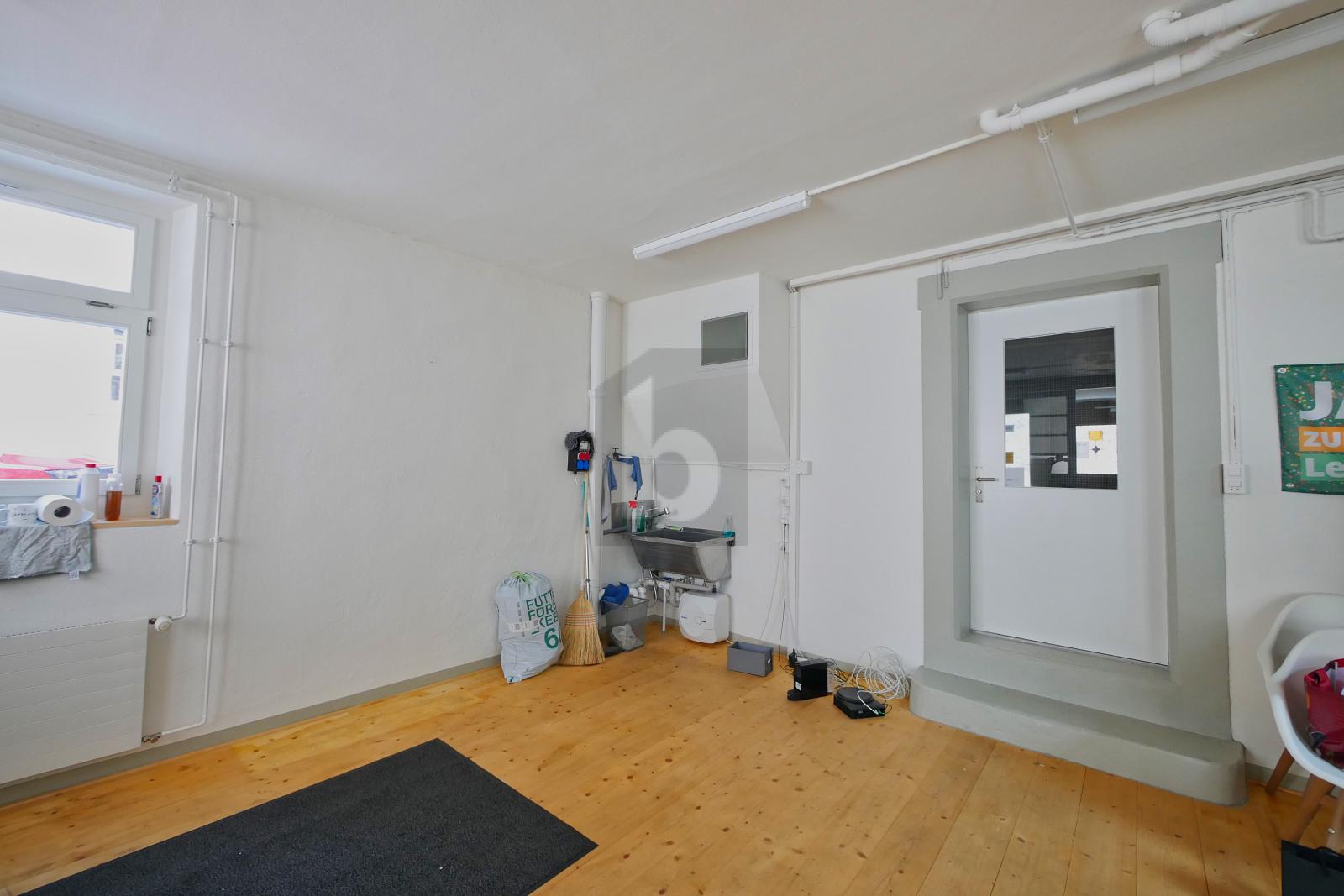 VIELSEITIGE RÄUME AUF ZWEI ETAGEN - 3