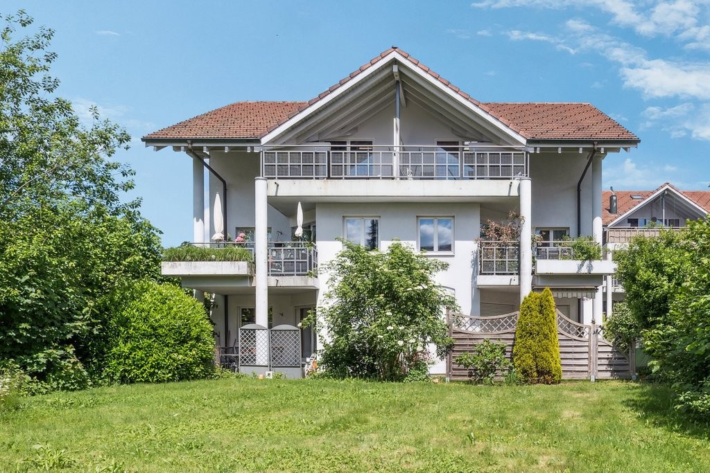 Grosse Wohnung plus 50m2 Galerie - 0