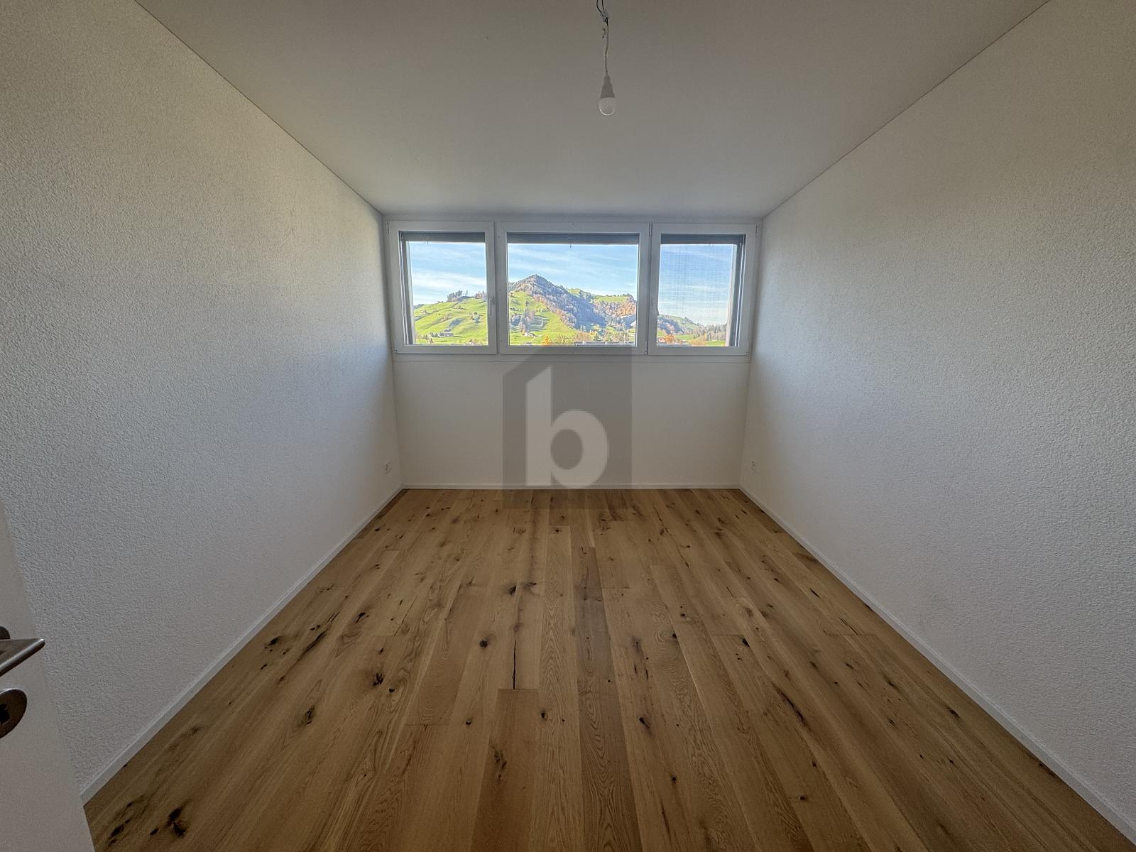 EDLER WOHNKOMFORT MIT ALPSTEIN-PANORAMA - 4