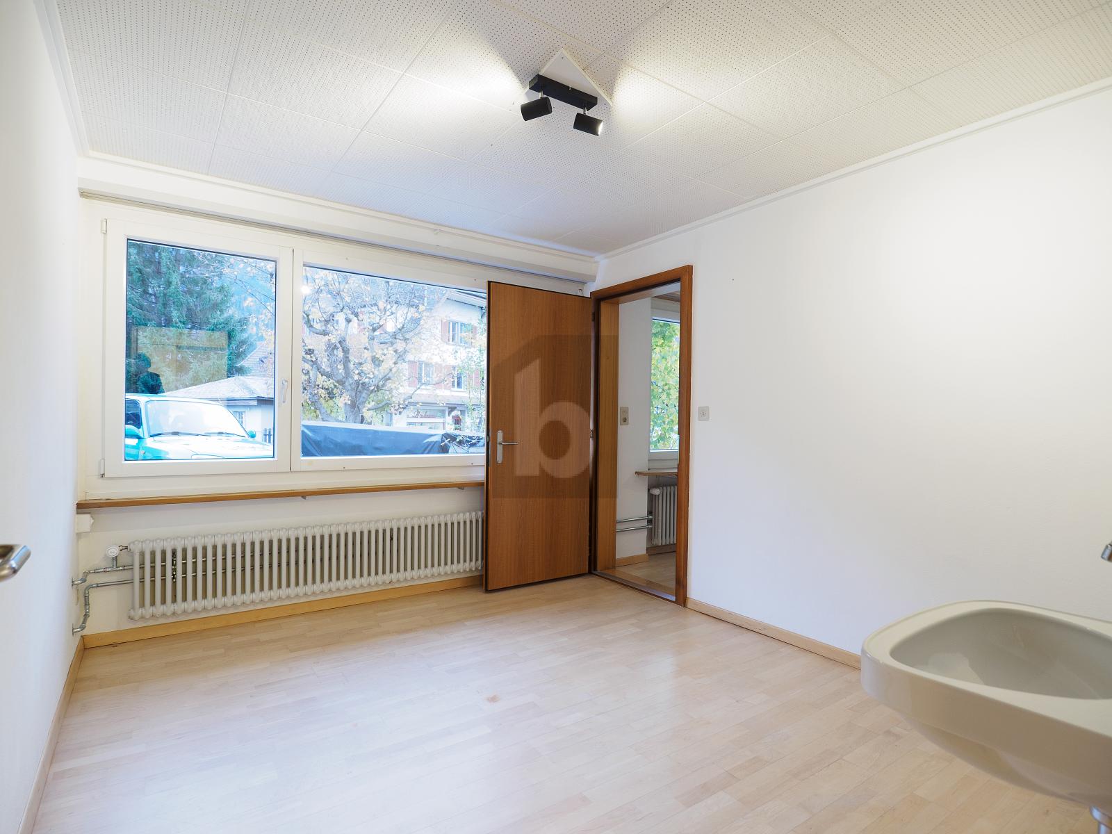 VIELSEITIG NUTZBAR UND ZENTRAL GELEGEN - 3