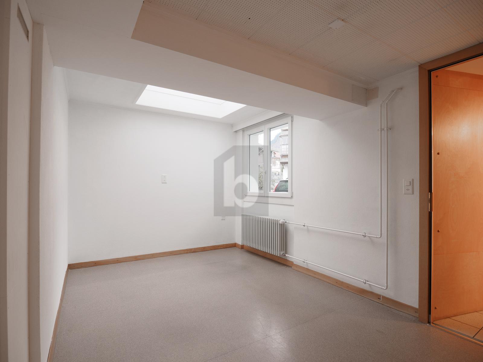 VIELSEITIG NUTZBAR UND ZENTRAL GELEGEN - 4