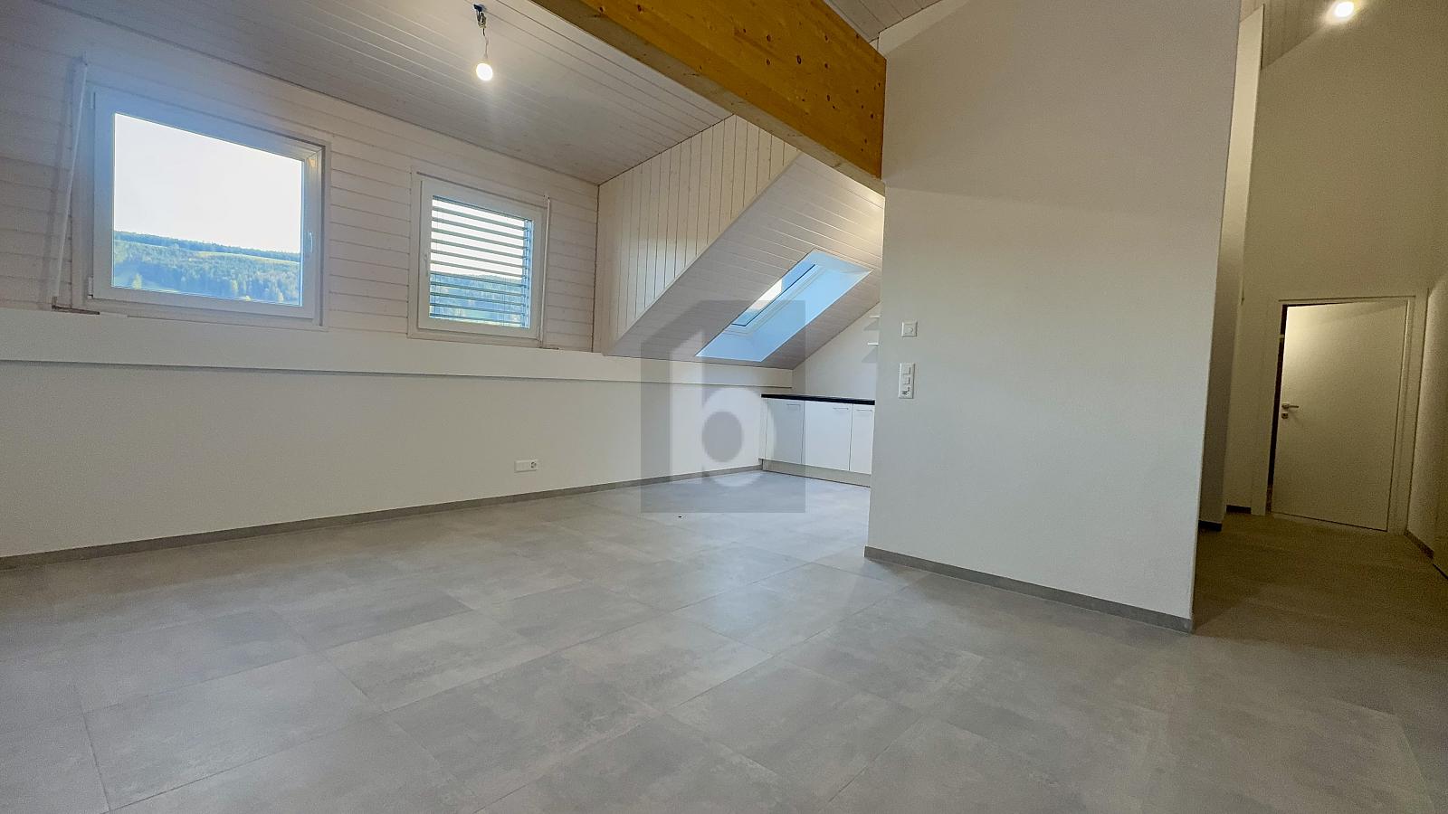 EN PLEIN CENTRE DU VILLAGE - NEUF - 1