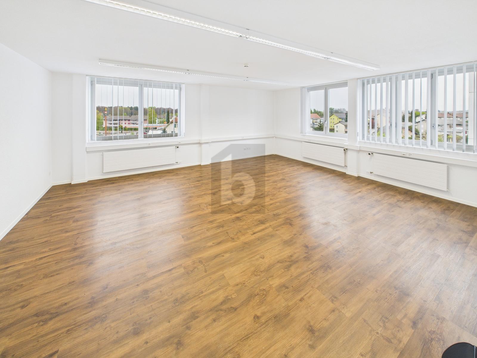 MODERNES BÜRO AN ZENTRALER LAGE 3.08 - 2