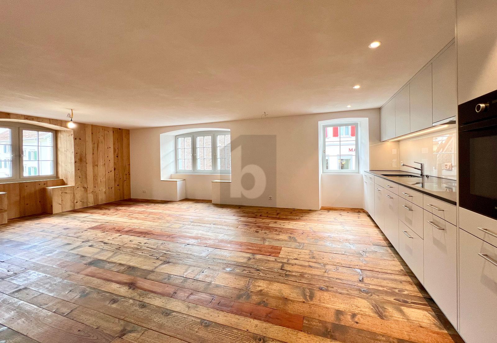 HISTORISCHER CHARME MITTEN IM ZENTRUM - 0