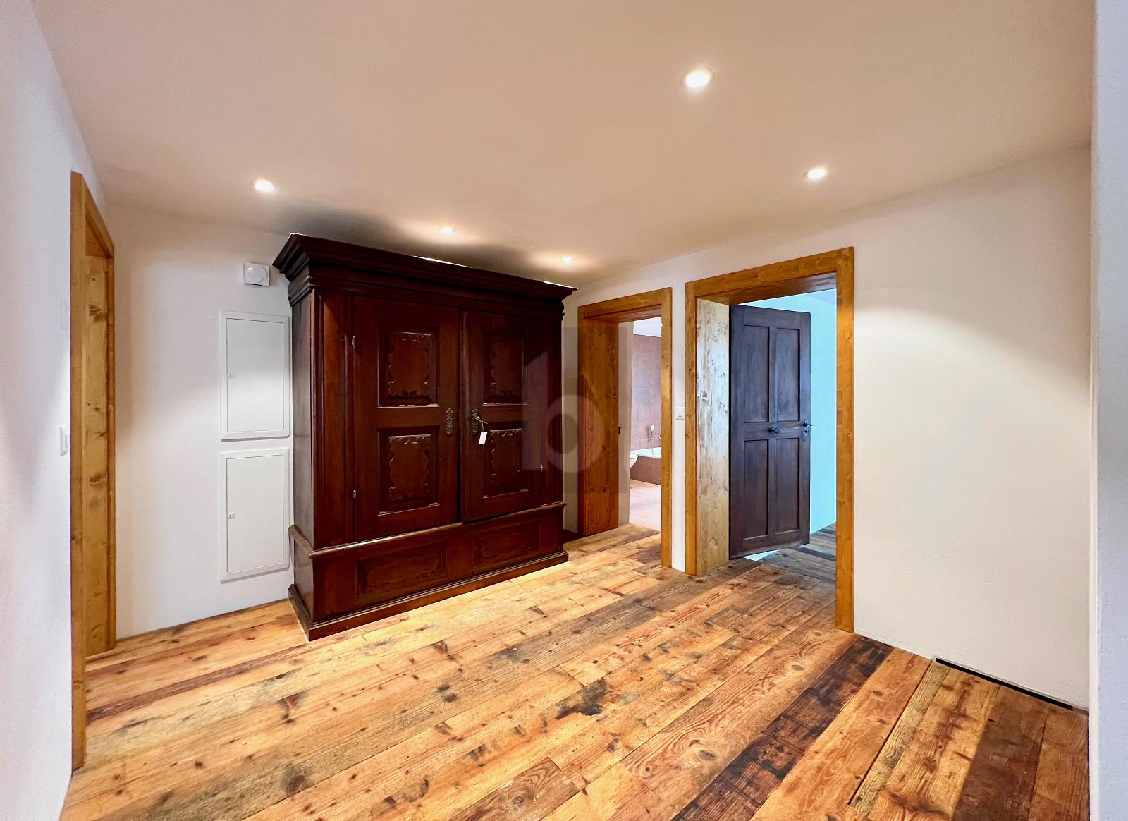 HISTORISCHER CHARME MITTEN IM ZENTRUM - 2