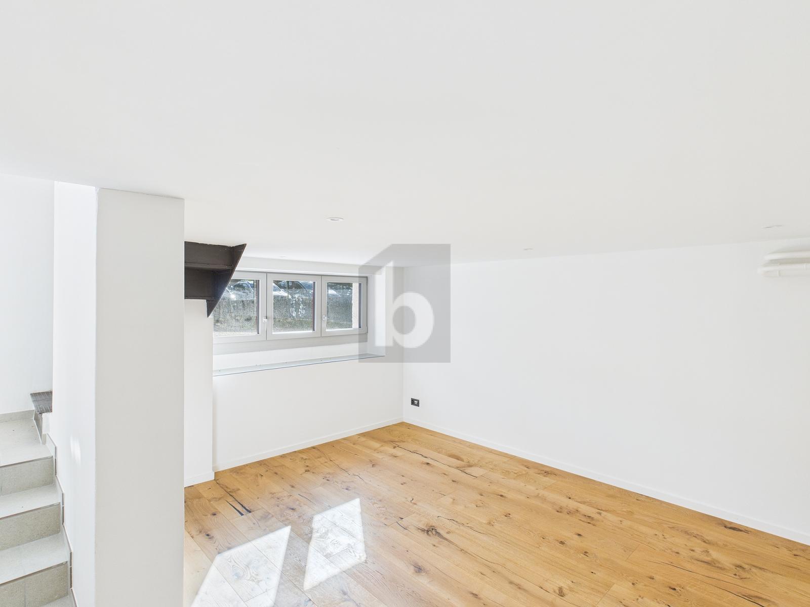 CHARMANT MIT NEUEM GLANZ - 4